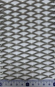 Tahokov oko 28x10x2 mm, oko kosočtvercové, tl. 1,5 mm, ocel, 1250x2500 mm