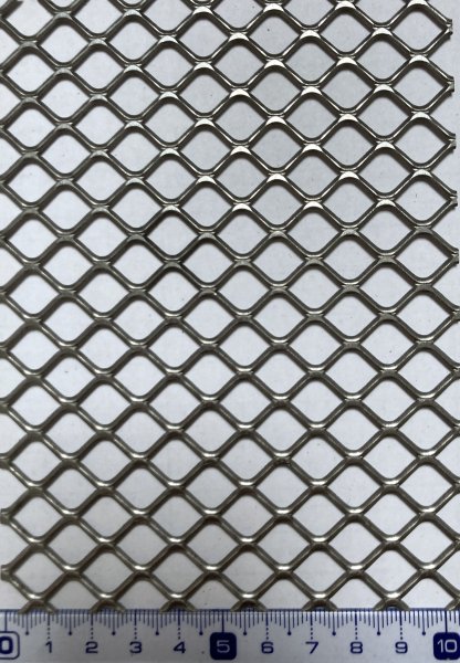 Tahokov oko 16x12x1,5  mm, čtvercové válcované tl. 1,5 mm, ocel